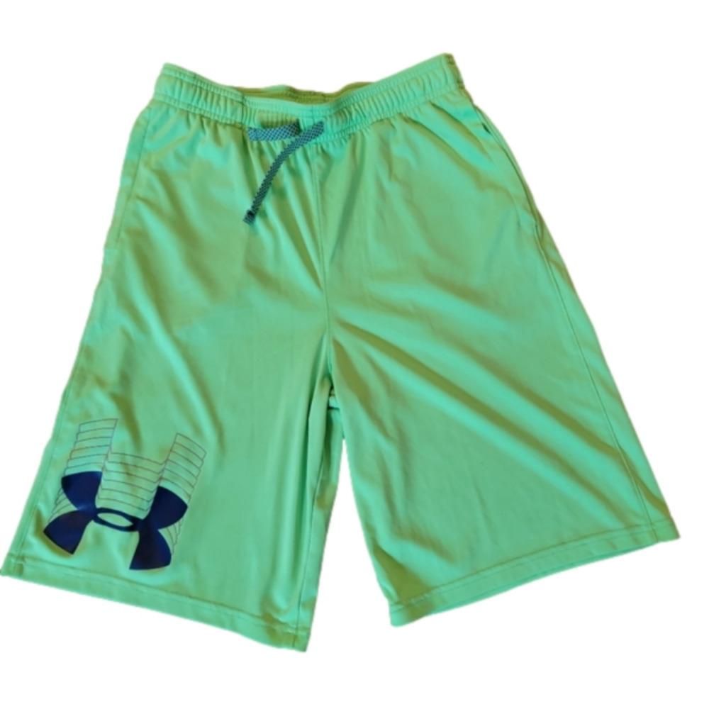 6/$20 Under Armour Basketball Style Shorts Youth Size L